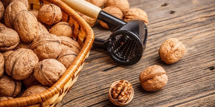4 Foods That Can Make You Immortal Walnuts