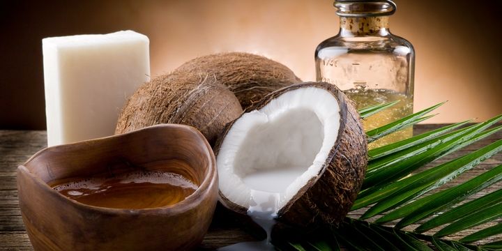 Advantages and Disadvantages of Coconut Oil Saturated Fats