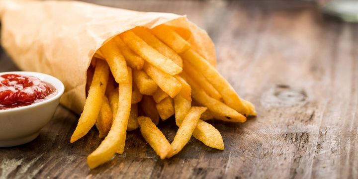 5 Types of Food You Should Avoid Before Drinking Alcohol French Fries