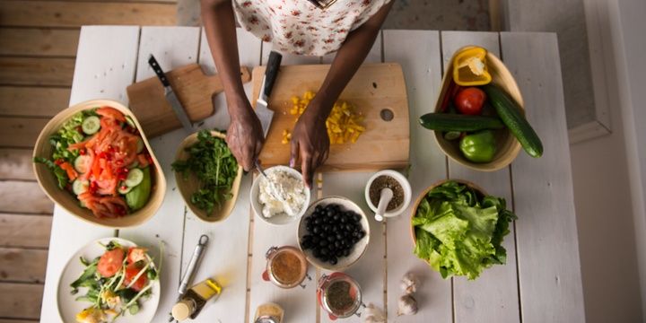 How to Save Time When Cooking 5 Ways to Make Your 24 Hours Last Longer