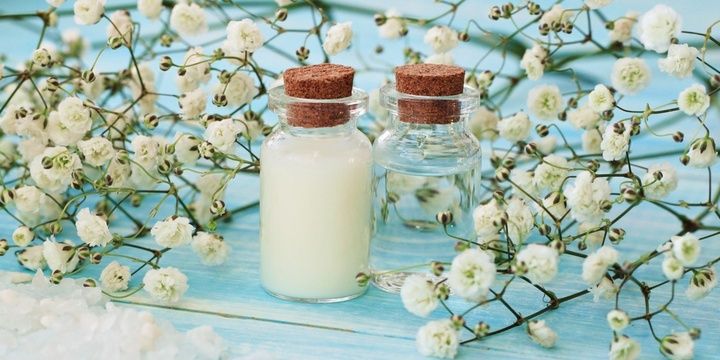 How to Become a Beauty by Making Full Use of Coconut Oil Dandruff Solution