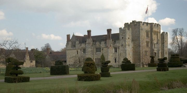 5 Most Fascinating Old Castle Hotels Around the Globe Hever Castle Luxury Bed and Breakfast Edenbridge Kent England