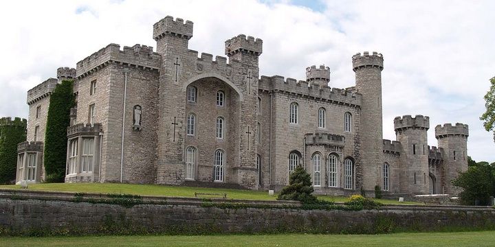 5 Most Fascinating Old Castle Hotels Around the Globe Ruthin Castle Ruthin Denbighshire Wales