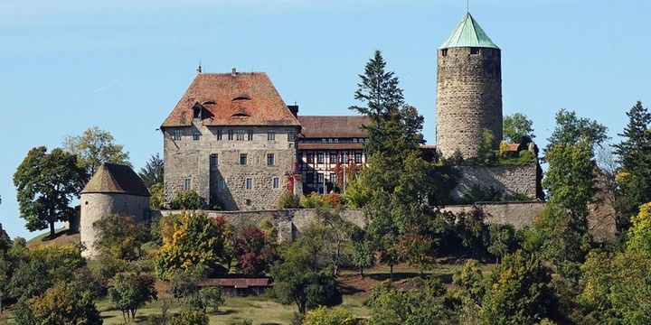 5 Gorgeous Castle Hotels for Your Next Vacation Burg Colmberg Colmberg Germany