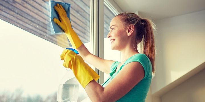 The Best Tips for People with Dry and Damaged Nails Wear gloves while doing chores