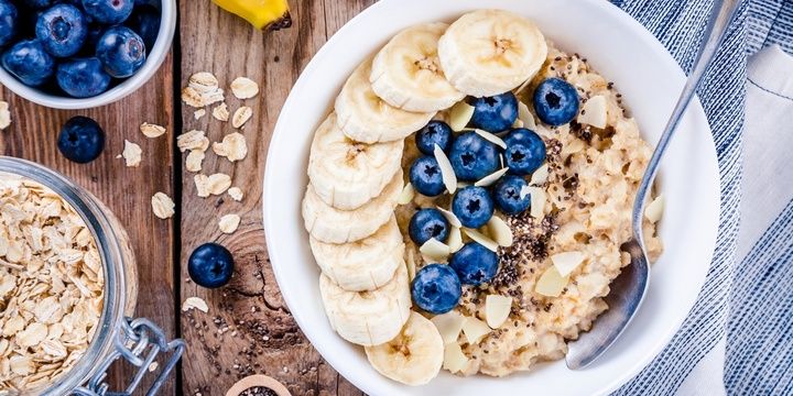 5 Foods That Are Both Healthy and Affordable Oatmeal