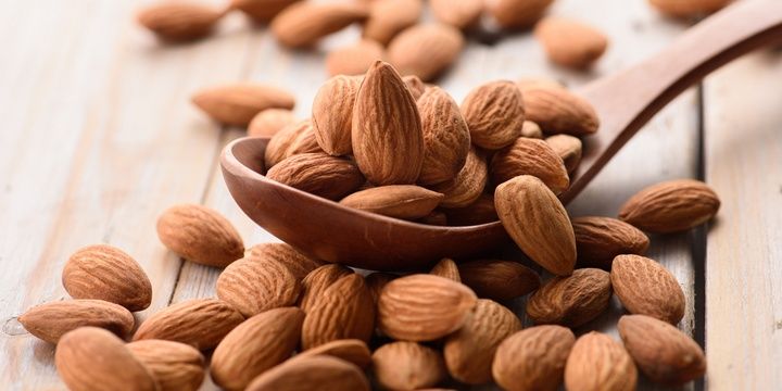 9 Foods Necessary for Healthy Hair and Nails Almonds