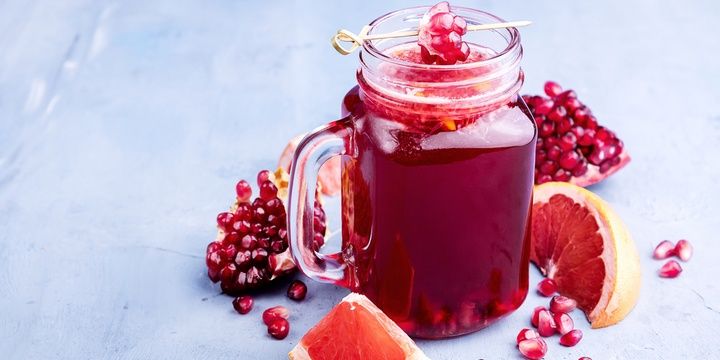 7 Delicious Foods for a Strong Immune System Pomegranate Juice