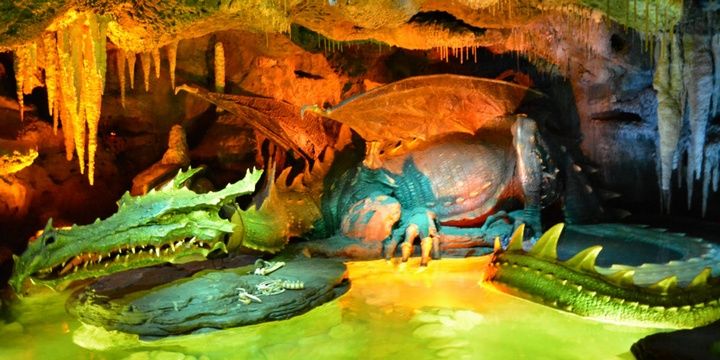 5 Reasons Why You Should Visit Disney Paris La Tanire du Dragon