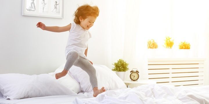 10 Major Habits That Can Make Your Home Healthy Wash pillow covers and bed spreads
