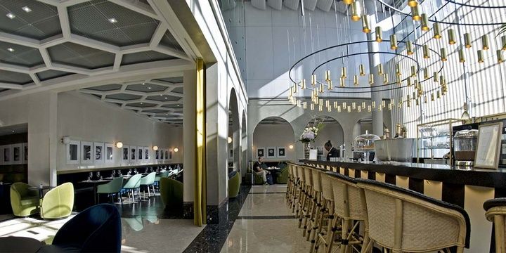 6 Most Prominent Airport Restaurants France Paris Charles de Gaulle International Airport