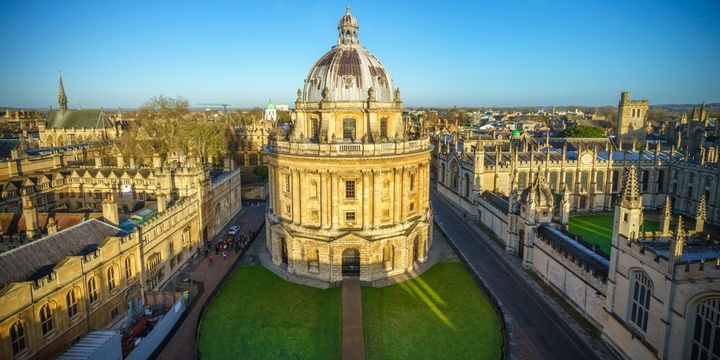 A Brief Review of the Most Expensive Universities in the World Oxford University
